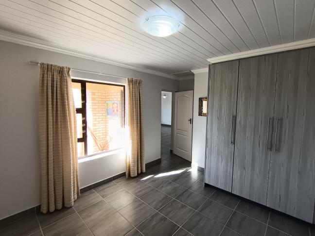 3 Bedroom Property for Sale in Seemeeu Park Western Cape